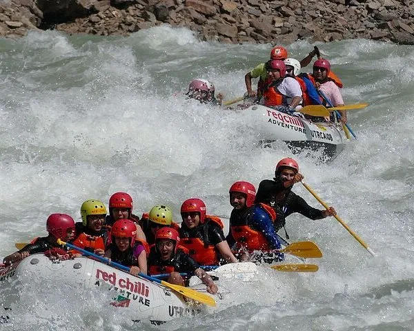 River rafting in Rishikesh with thrilling white water rapids – adventure travel destination